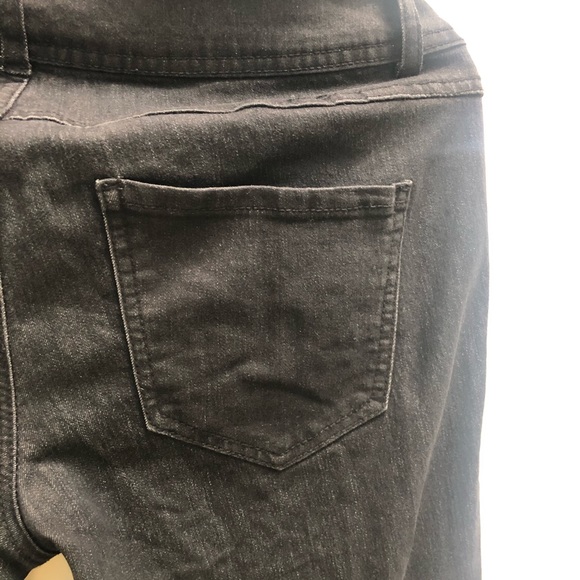 Forever 21 - Black Skinny Jean - Picture 3 of 4